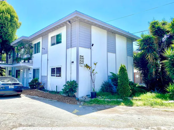 2541 Denning Ct, Castro Valley, CA 94546