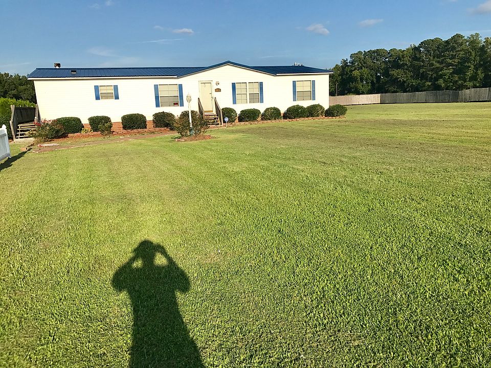 2nd image of 1093 State Highway 122 S