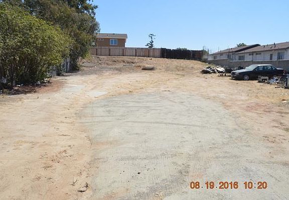 3rd image of 243 Laurel Ave