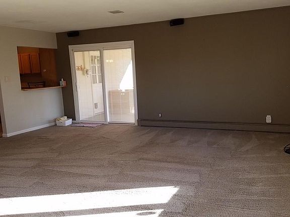 5th image of 56 Dundee Ln