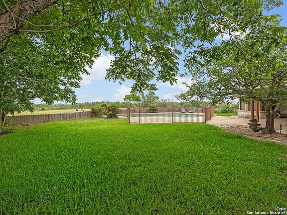 5th image of 1555 FM 3350
