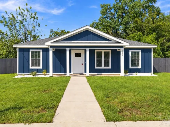 3017 Berwick St, Pensacola, FL 32503