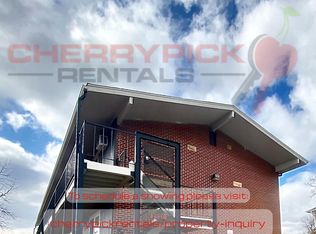 1918 S 29th Cir #104, Omaha, NE 68105