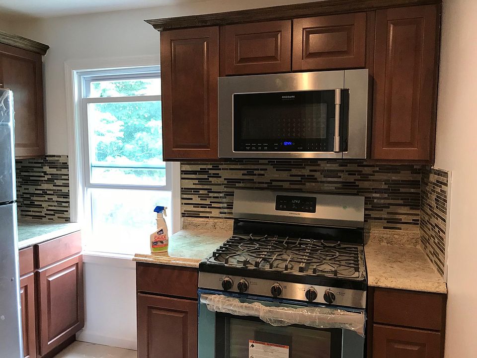 Kitchen with Stainless Steel Appliances