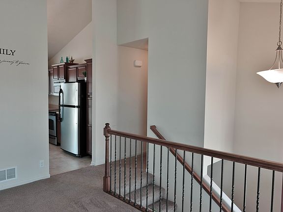 4th image of 10805 S 25th Ave