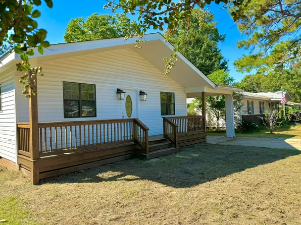 107 Brentwood Ave, Petal, MS 39465