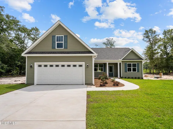 7210 Sloop Lane SE, Leland, NC 28451