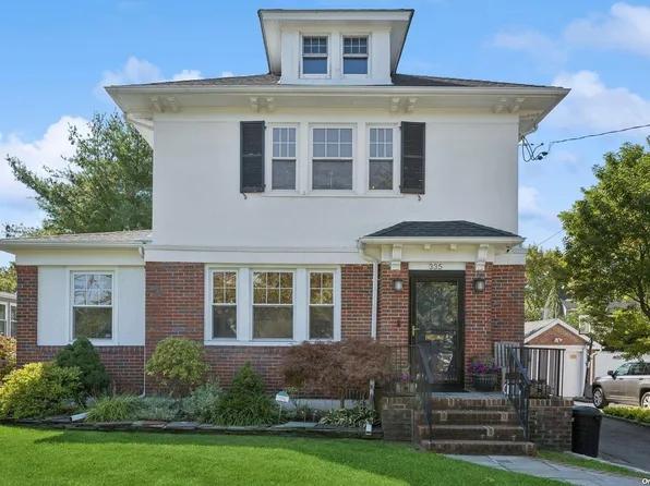 335 Hewlett Parkway, Hewlett, NY 11557