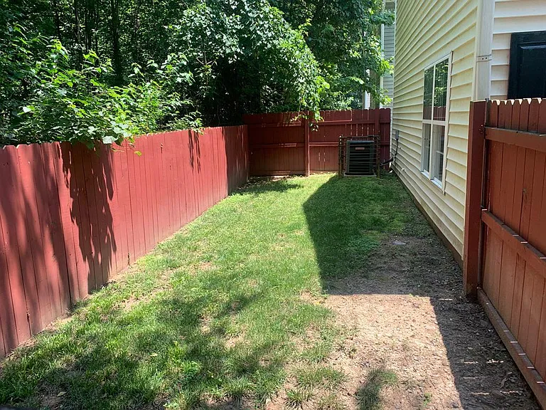 809 Lee St #B — Photo 10