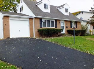 2805 Maywood Rd, Columbus, OH 43232