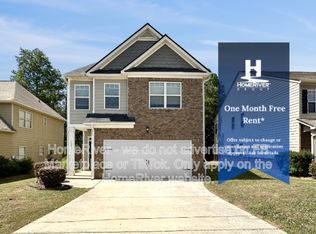 1067 Lear Dr, Locust Grove, GA 30248