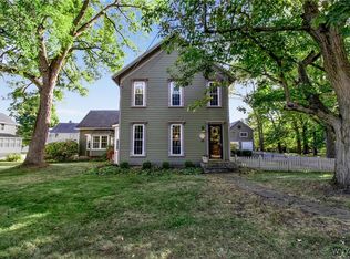 10685 S Park Ave, Clarence, NY 14031