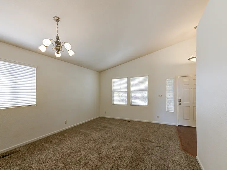 2050 Brittany Meadows Dr — Photo 15