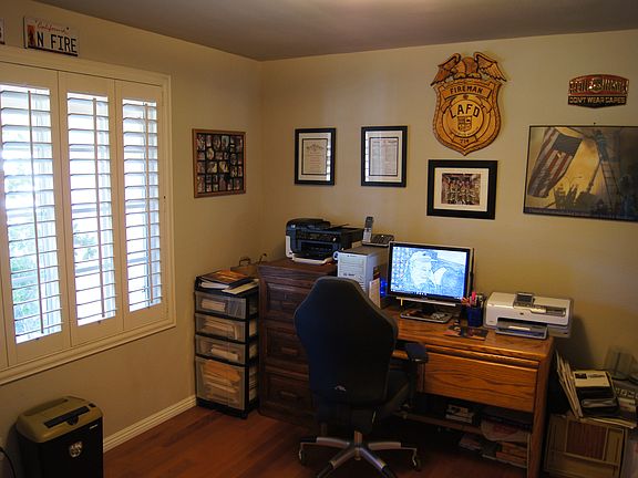 3rd image of 260 Siesta Ave