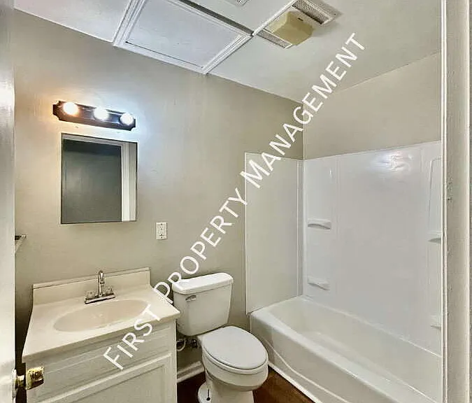 313 McBrien Rd #B — Photo 7