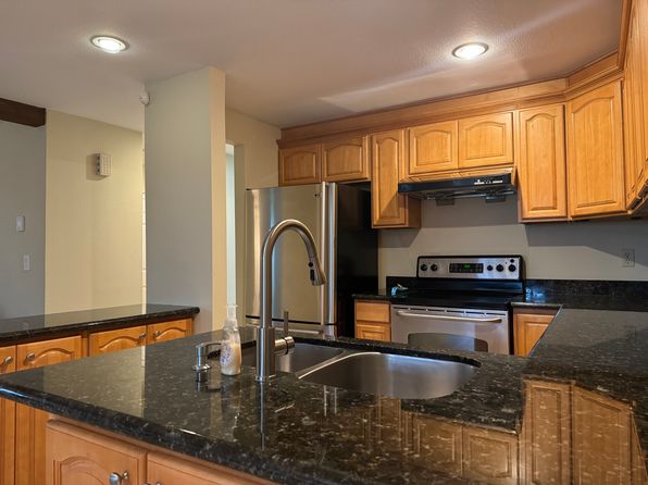 9302 Redmond Woodinville Rd NE APT A207