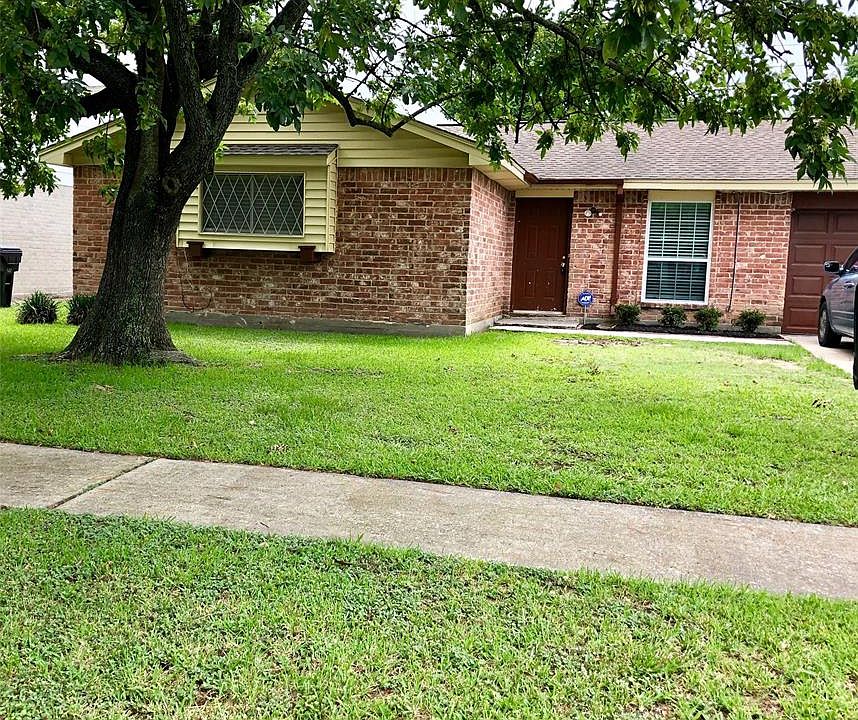 1st image of 9415 Rapid River Ln