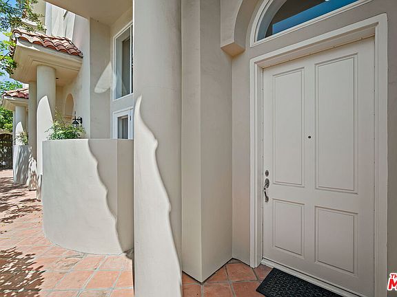 5th image of 718 Lincoln Blvd