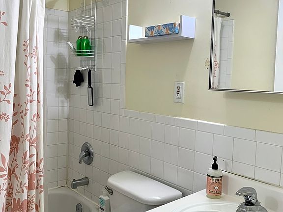 4th image of 129 W 117th St APT 2