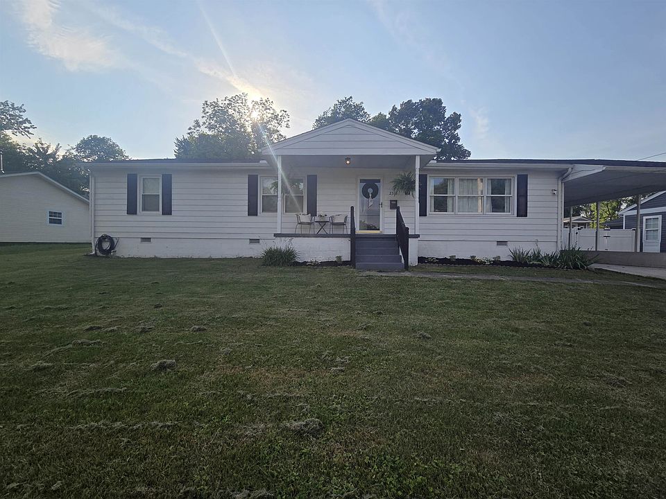1st image of 2315 Long St