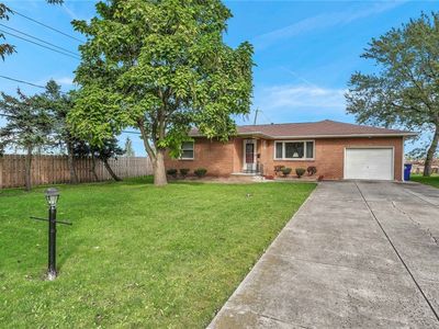 260 Meyer Rd, Amherst, NY, 14226