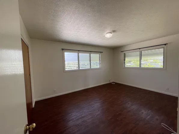 2453 Auhuhu St #1, Pearl City, HI 96782