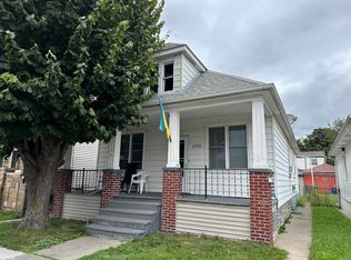 11732 Mitchell St, Hamtramck, MI 48212