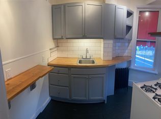 140 W Main St APT 5, Newark, DE 19711