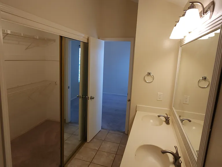 631 Cimarron Trl — Photo 57