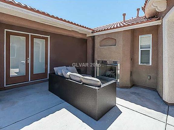 4th image of 8380 Gardena Hills Ave