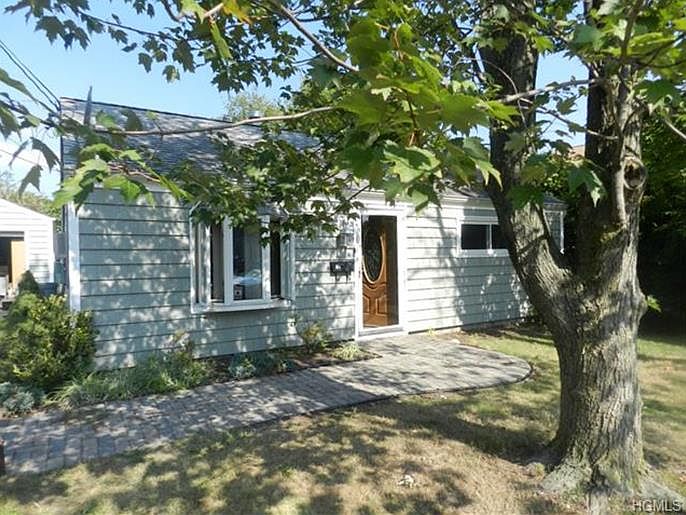 1st image of 19 Kinsman Ln