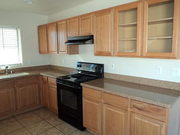 3rd image of 21128 N Sansom Dr