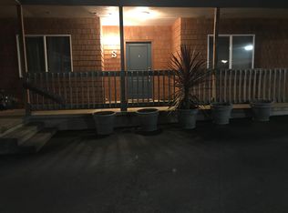 720 SW 6th St #S, Newport, OR 97365