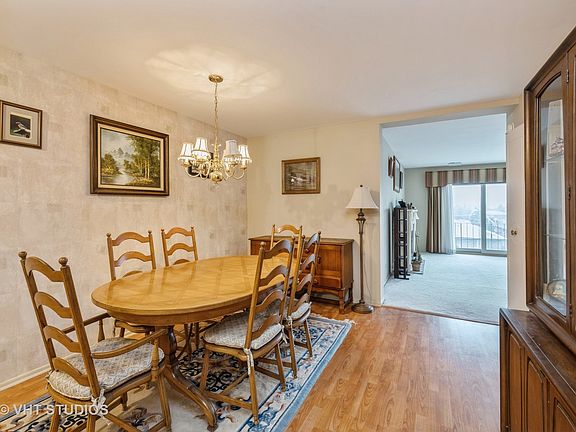 4th image of 235 Marengo Ave APT 5F