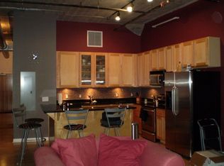 1511 Locust St APT 408, Saint Louis, MO 63103