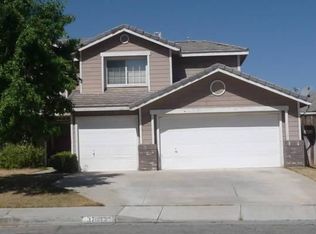 37033 Daisy St, Palmdale, CA 93550