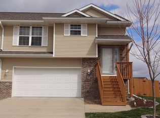 90 Watercress Rd, North Liberty, IA 52317