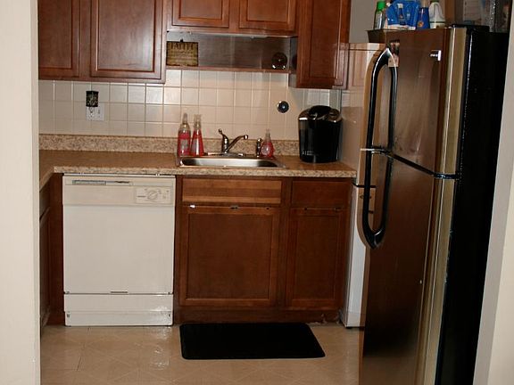 3rd image of 9011 Wrenwood Ln