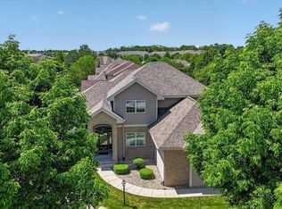 9101 Settlers Rd, Madison, WI 53717