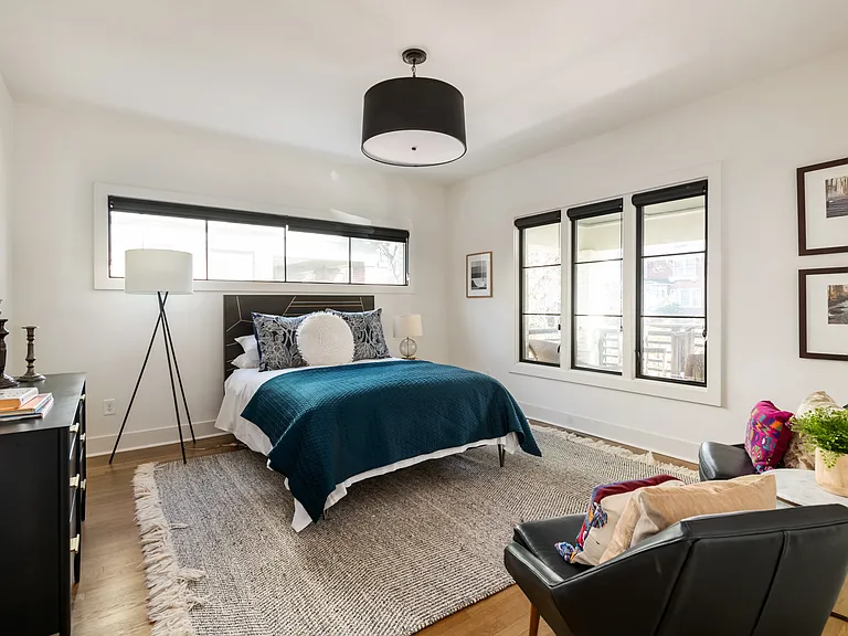 634 Bonaventure Ave NE — Photo 19