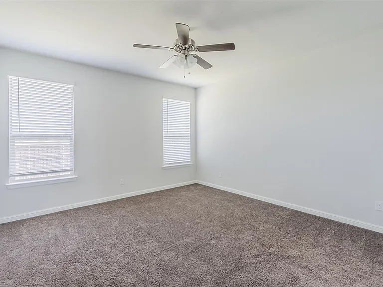 1343 Fox Hollow Rd — Photo 22