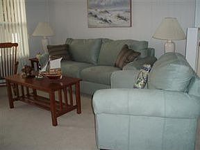 4th image of 250 W 2nd St #7B