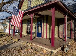 102 B St, Saint Albans, WV 25177