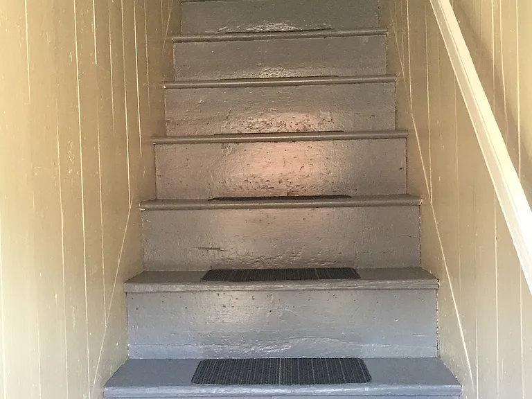 32 Center St — Photo 6