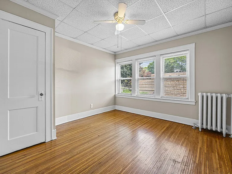 1625 East Ave — Photo 92