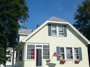1 Oriole St, West Roxbury, MA 02132