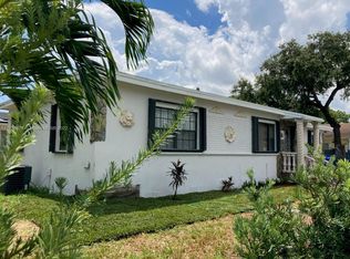 800 NW 42nd St, Miami, FL 33127