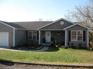446 Ashley Dr, Harrodsburg, KY 40330