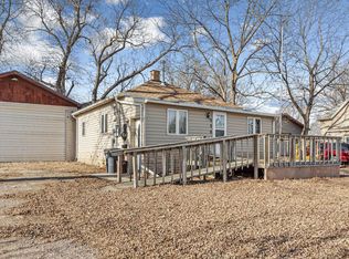 929 N Highway 86, Lakefield, MN 56150