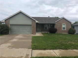 2203 Glenside Rd, Kearney, MO 64060